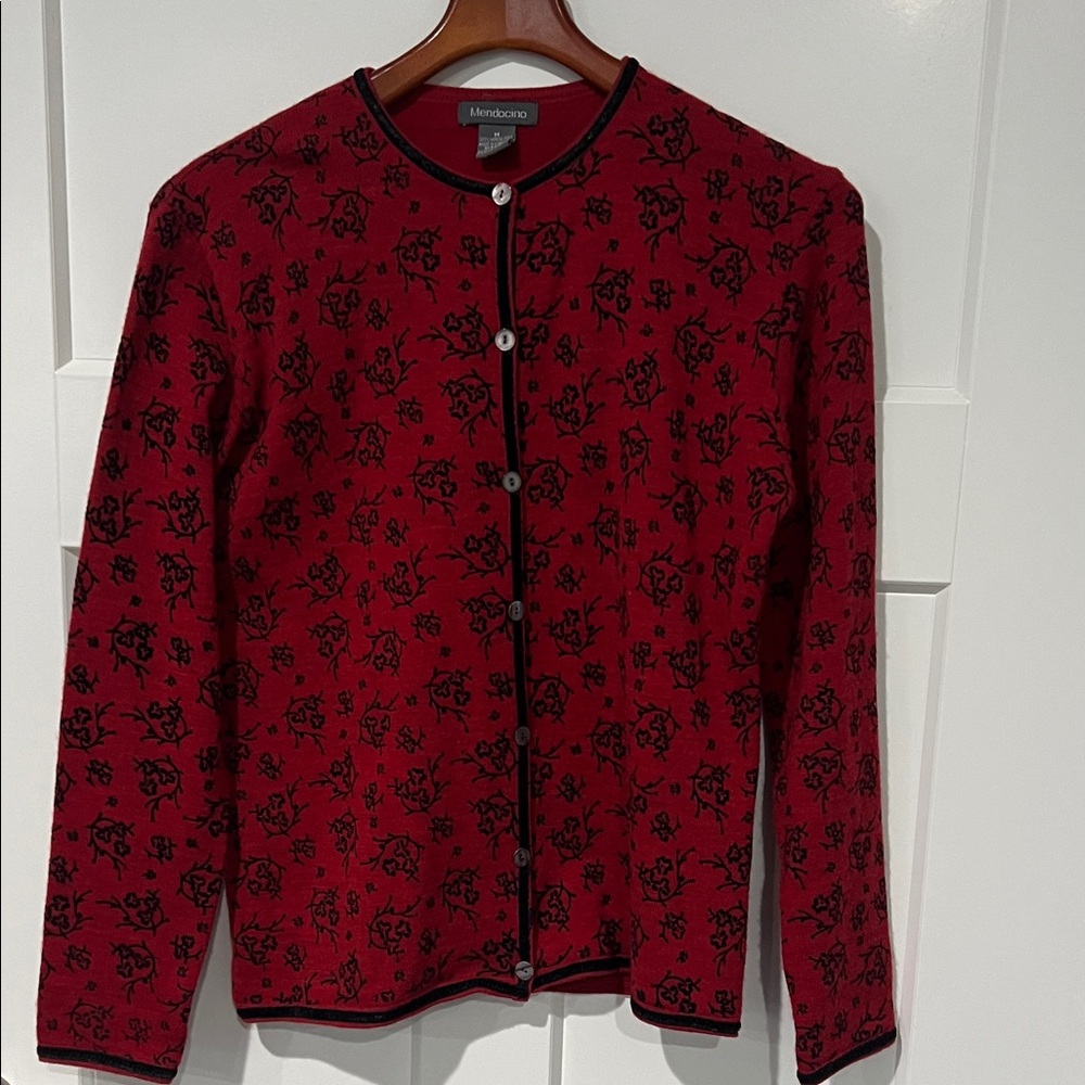 Mendocino 100%Merino Wool Red Floral Cardigan Sz M